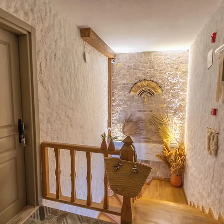 Ajlan Cunda Hotel