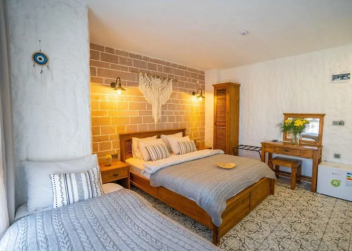 Hotel Ajlan Cunda 2*